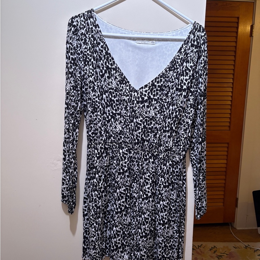 Abercrombie & Fitch Monochrome Long Sleeve Dress